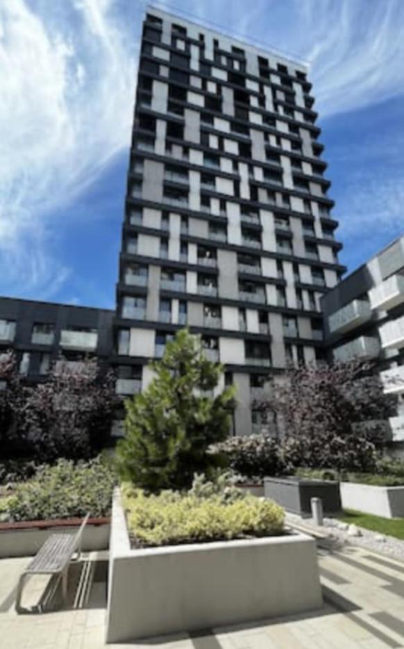 Residence Garden Tower - Parking Prague Exterior photo