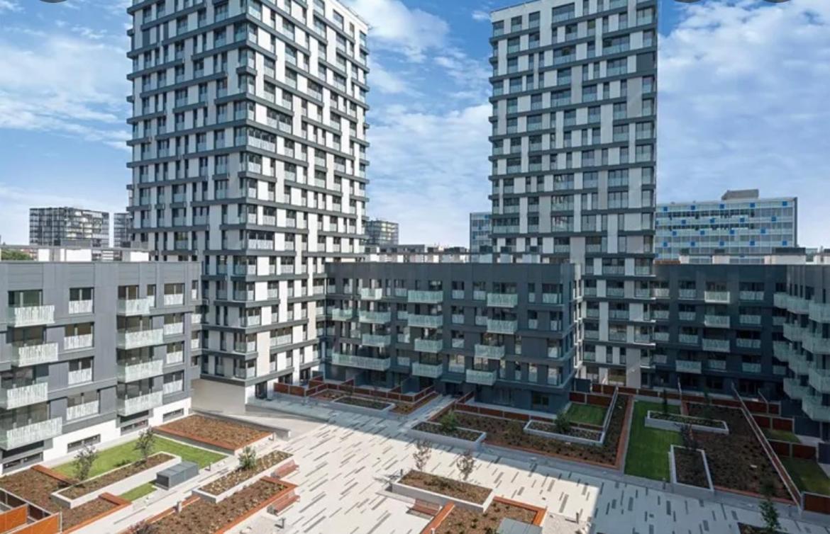 Residence Garden Tower - Parking Prague Exterior photo